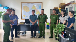 Tạm giữ hình sự Trưởng phòng Sở Công Thương tỉnh Lai Châu