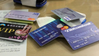 Vô tình tiếp tay cho tội phạm khi cho thuê, bán tài khoản ngân hàng