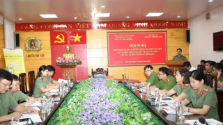 Triển khai kênh liên lạc giữa lực lượng tham gia bảo vệ ANTT ở cơ sở và Công an chính quy