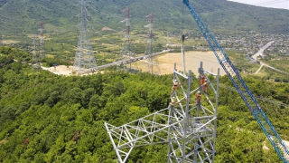 Đường dây 500kV mạch 3 trước ngày về đích