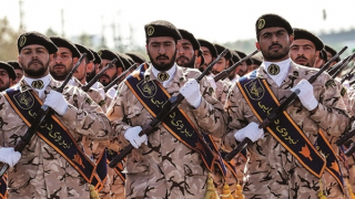 Hành động khôn khéo để duy trì vị thế