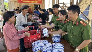 Ý nghĩa “phiên chợ 0 đồng” của Công an xã vùng cao