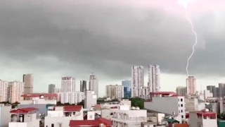 Phòng, tránh sét khi mưa dông như thế nào?