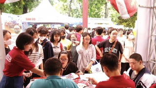 Bộ GD&ĐT tiếp tục mở hệ thống để thí sinh hoàn thành thủ tục xác nhận nhập học