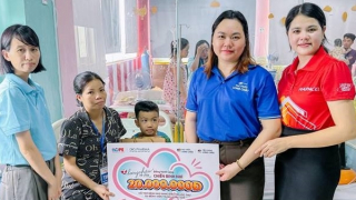 Long Châu đồng hành cùng Quỹ Hy vọng, trao yêu thương đến các bệnh nhi nghèo