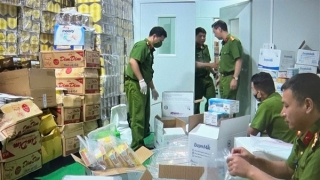 Tăng cường khởi tố hình sự tội phạm sản xuất, buôn bán hàng giả là thực phẩm