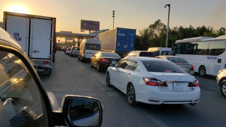 Chưa dứt nỗi ám ảnh kẹt xe trên cao tốc dịp nghỉ lễ