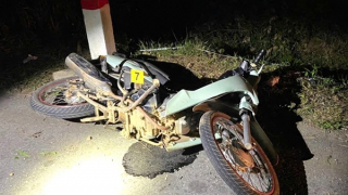 Tạm giữ thiếu niên “thông chốt”, đâm bị thương Cảnh sát