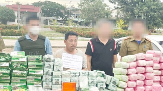 Xuất ngoại săn tội phạm