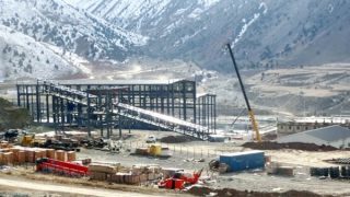 Lời nhắc nhở mạnh mẽ đối với Mỹ và châu Âu