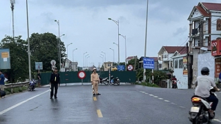 Sau sự cố sập cầu Phong Châu, cấm các phương tiện qua cầu Tứ Mỹ, Trung Hà