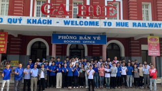 Đường sắt chở miễn phí tình nguyện viên, hàng hóa đến tỉnh bị thiệt hại do bão Yagi