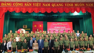 Trường Đại học ANND khai giảng năm học mới và ra quân huấn luyện đơn vị dự bị chiến đấu