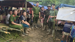 Lào Cai tìm thấy trong rừng sâu hơn 70 người nghi mất tích do sạt lở đất