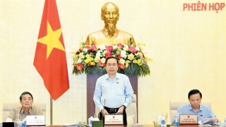 Phiên họp thứ 37 của Uỷ ban Thường vụ Quốc hội: Xem xét 23 nội dung quan trọng