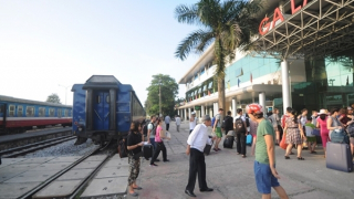 Tàu khách du lịch Hà Nội - Lào Cai hoạt động trở lại từ 23/9