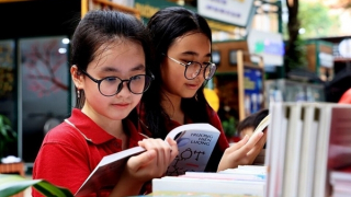 Văn chương có ích gì?