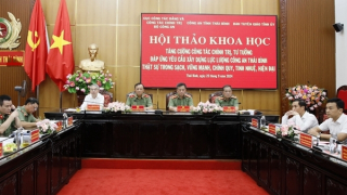 Tăng cường công tác chính trị, tư tưởng đáp ứng yêu cầu xây dựng lực lượng