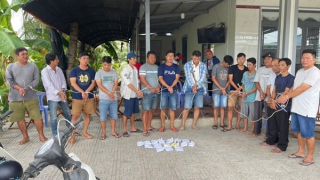 Triệt xóa tụ điểm chơi đá gà trực tuyến qua mạng Internet