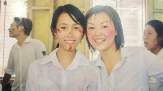 Cô giáo mắc bệnh lạ vượt qua nghịch cảnh