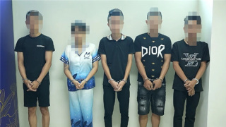 Ám ảnh tuổi teen và “cái chết trắng”