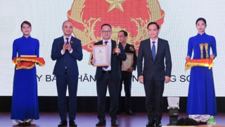 Tỉnh Lạng Sơn được vinh danh là địa phương tiêu biểu thực hiện Cách mạng công nghiệp 4.0 và chuyển đổi số