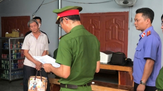 Khởi tố thêm người chồng trong vụ lợi dụng quyền tự do để tố cáo sai sự thật