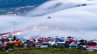 Cầu Đất gió cuốn mây hồng