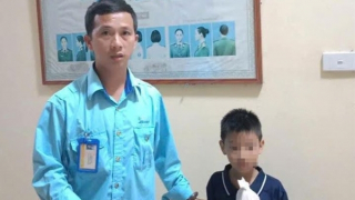 Nhân viên Transerco tìm nhà cho cháu bé bị lạc