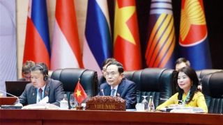 Tạo xung lực mới, thúc đẩy hợp tác toàn diện, thực chất Việt Nam-Lào