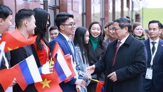 Thủ tướng Phạm Minh Chính gặp gỡ cộng đồng người Việt Nam tại Liên bang Nga