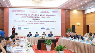 Thúc đẩy mối quan hệ đồng hành cùng phát triển giữa báo chí và doanh nghiệp