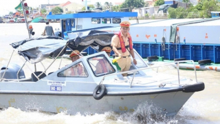 Vì bình yên mùa nước nổi miền Tây