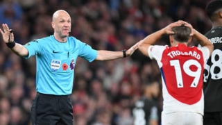 Cổ động viên Arsenal “tố” trọng tài làm mất chiến thắng trước Liverpool