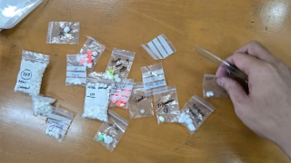 Phát hiện thêm vụ nhập lậu 362 viên kim cương