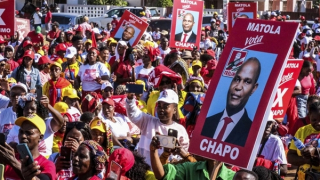 Tổng thống Daniel Chapo - Nhà lãnh đạo mới của Mozambique