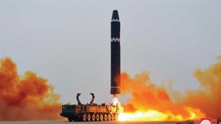 Triều Tiên phóng tên lửa "cảnh cáo các đối thủ"!