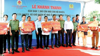 Những ngôi nhà từ lòng nhân ái