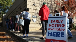 Tân chủ nhân Nhà Trắng sẽ xướng tên ai?