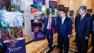 Thủ tướng nêu phương châm 20 chữ để đẩy mạnh hợp tác văn hóa, du lịch Việt Nam-Trung Quốc