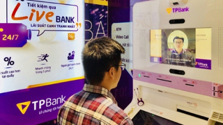 Ngân hàng “lột xác” khi có cổ đông lớn