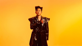 Thế giới rộng lớn của Tùng Dương trong album “Đa vũ trụ”