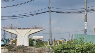 Đường Vành đai 3 vẫn chưa hết vướng chuyện thu hồi đất