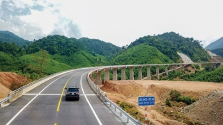 “Mạnh tay” rà soát, xử lý các dự án dừng thi công, chậm tiến độ