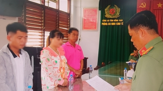 Bán tài khoản ngân hàng, 3 người cùng gia đình bị phạt gần 130 triệu đồng