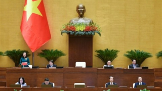 Xếp cao nhất trong hệ thống thang, bậc lương phải đi kèm với nghĩa vụ xây dựng môi trường giáo dục thân thiện