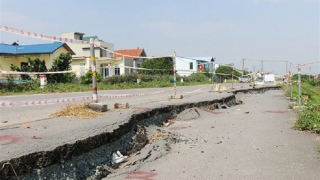 Hà Nội công bố tình huống khẩn cấp sạt lở đê tại huyện Quốc Oai