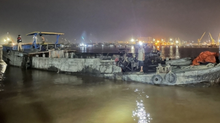 Sà lan tông vào thuyền đánh cá khiến 1 người tử vong