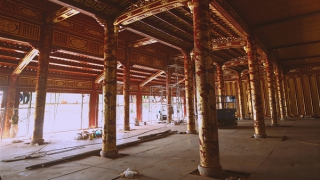 Sống lại một hoàng cung