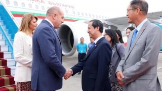 Tổng thống Bulgaria Rumen Radev bắt đầu thăm chính thức Việt Nam